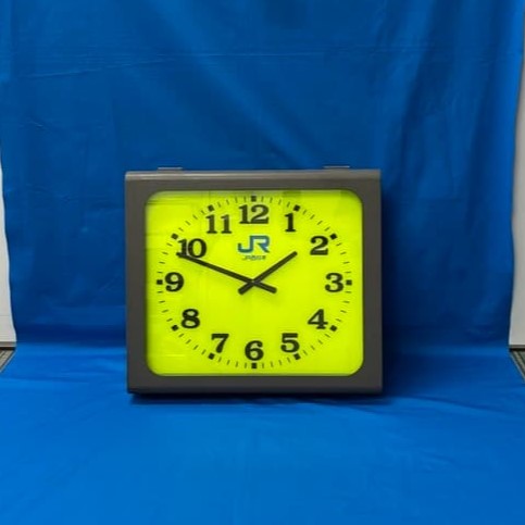 【JR西日本公式】電気子時計B(弁天町駅)南口出札