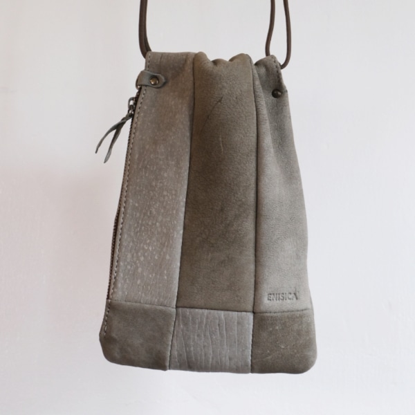 国産ジビエ鹿革 スマホポシェット 雪曇 1個