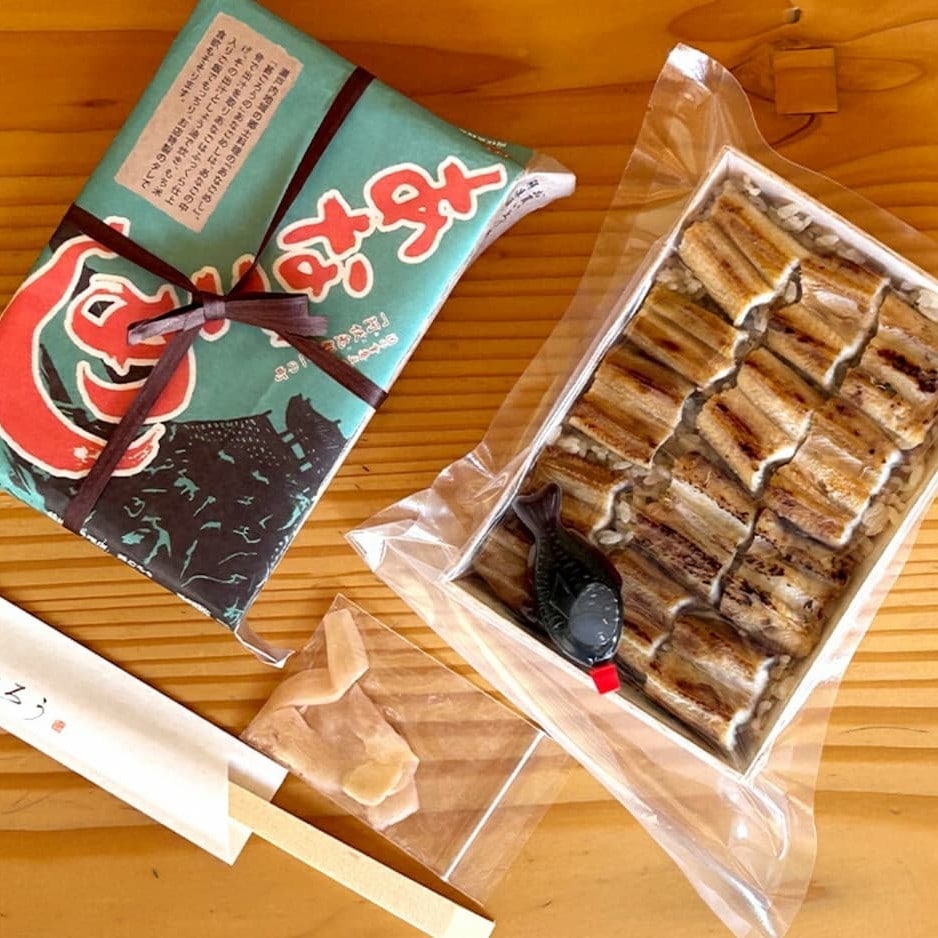 まるごと２匹　あなごめしレギュラー　２個