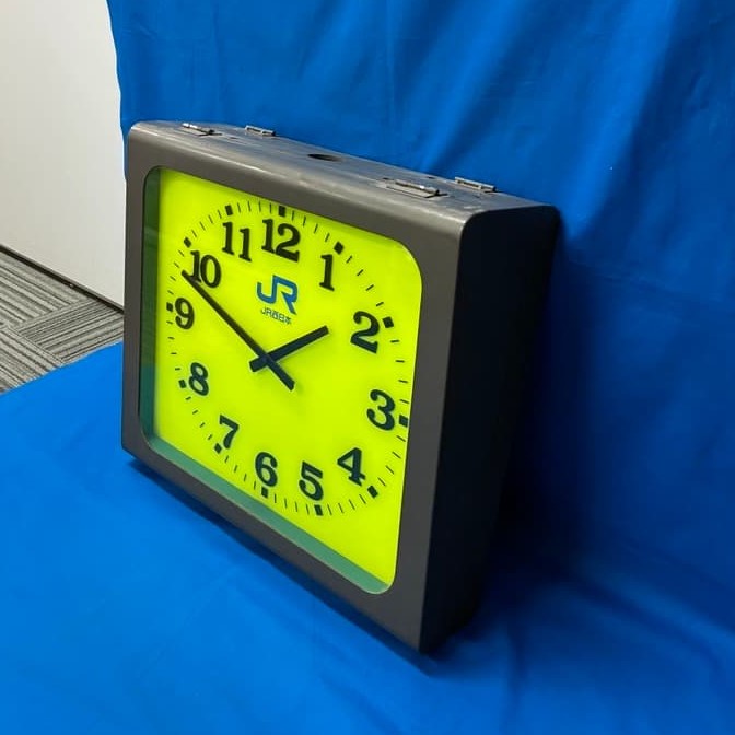 【JR西日本公式】電気子時計B(弁天町駅)南口出札