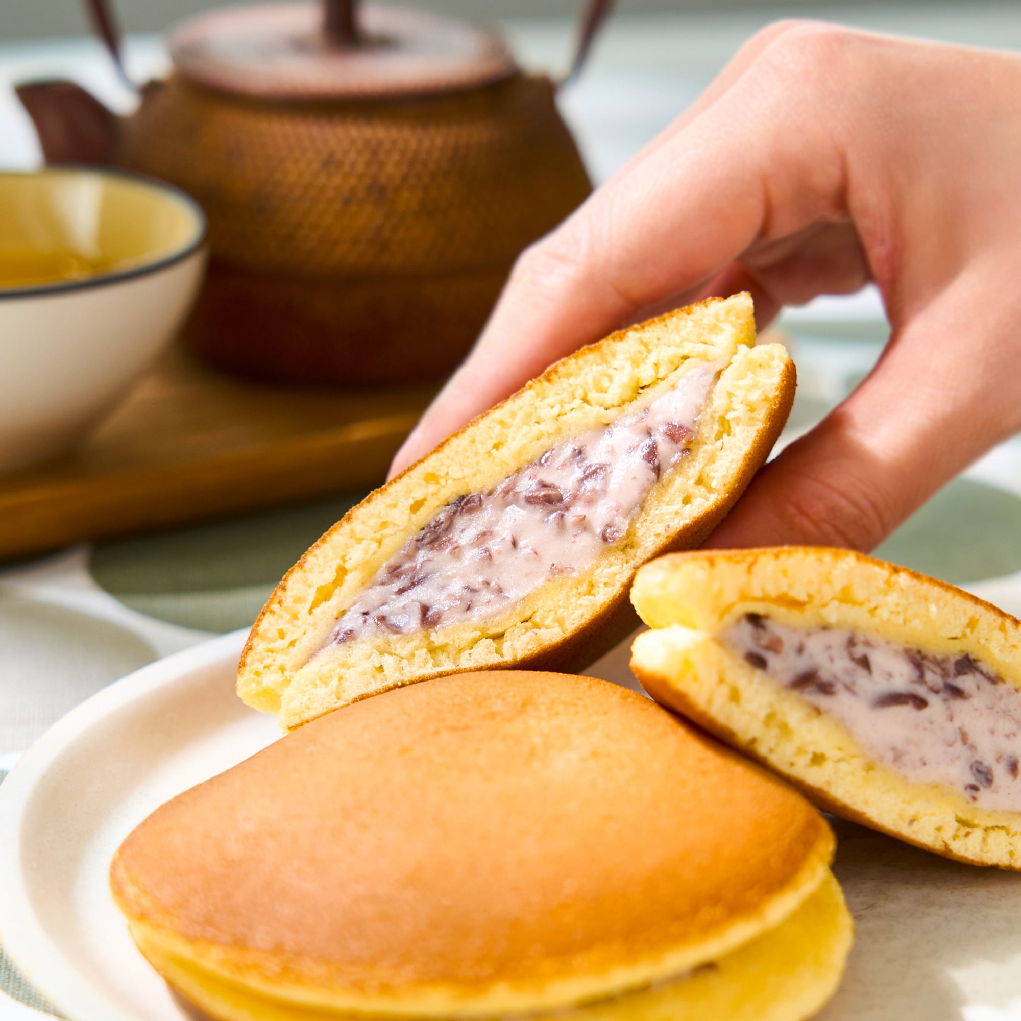 パンドラの箱 生どら焼き(あずき・煎茶) 詰め合わせセット 10個 生どら焼き(あずき・煎茶) 詰め合わせセット 10個
