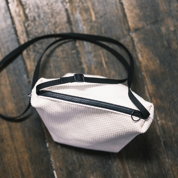 かばん・ポーチ　刺子ポシェット １個