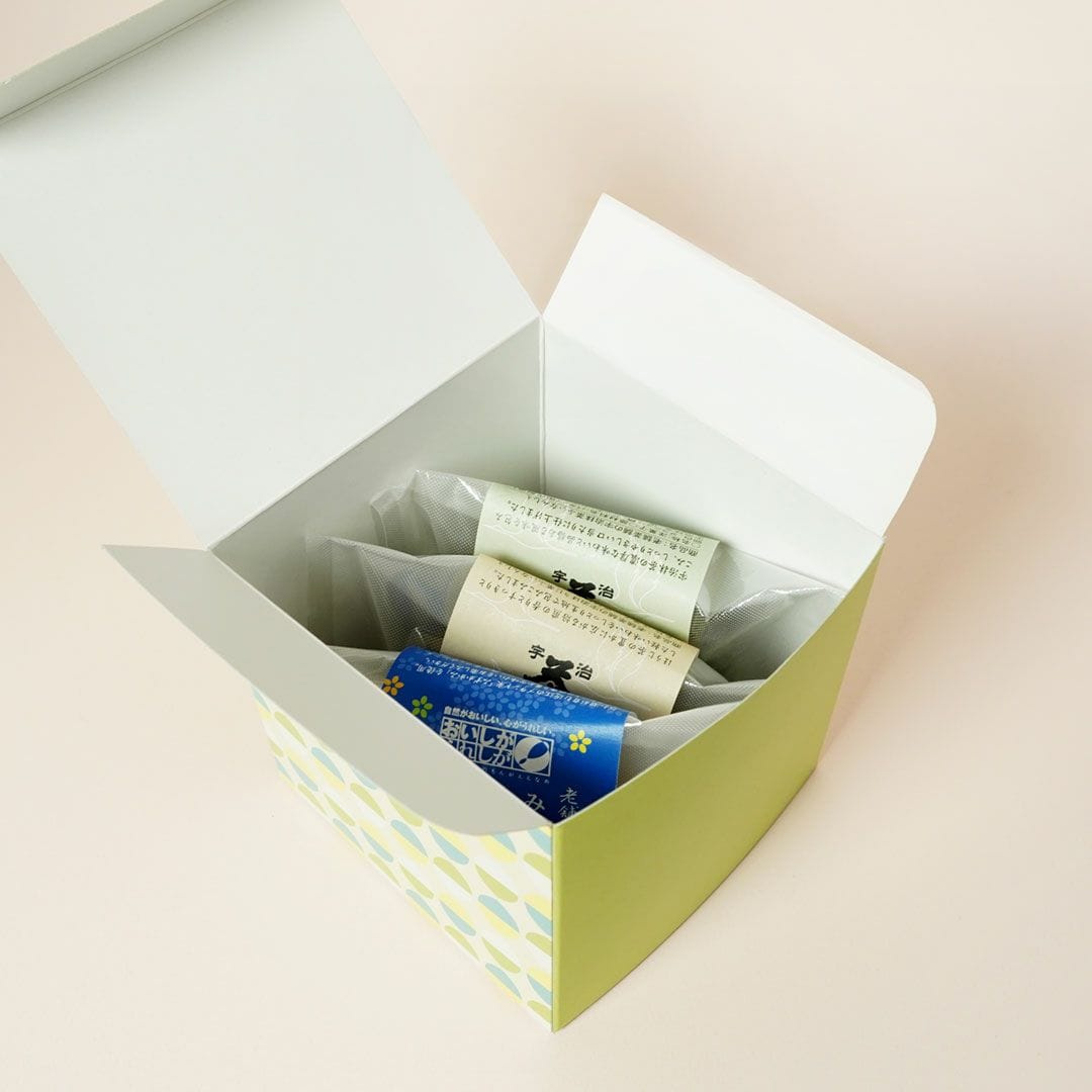 老舗茶舗のふぃなんしぇ3種詰合せ<キューブBOX>