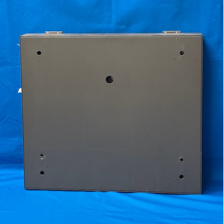 【JR西日本公式】電気子時計A(弁天町駅)南口改札内