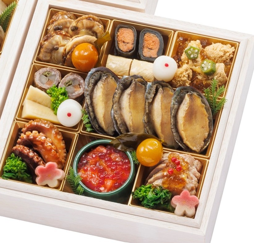  [千里山荘]おせち料理 和三段重 (4人前)
