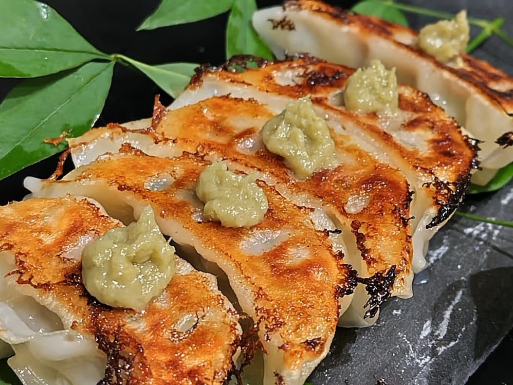 黒部名水ポーク＆氷見牛餃子食べ比べセット 96個 食べ比べセット