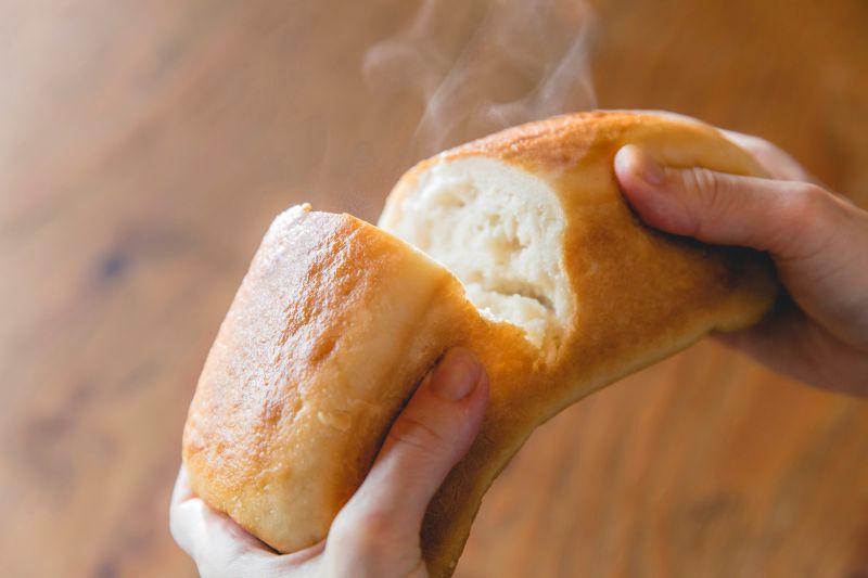 つの食パン 1個