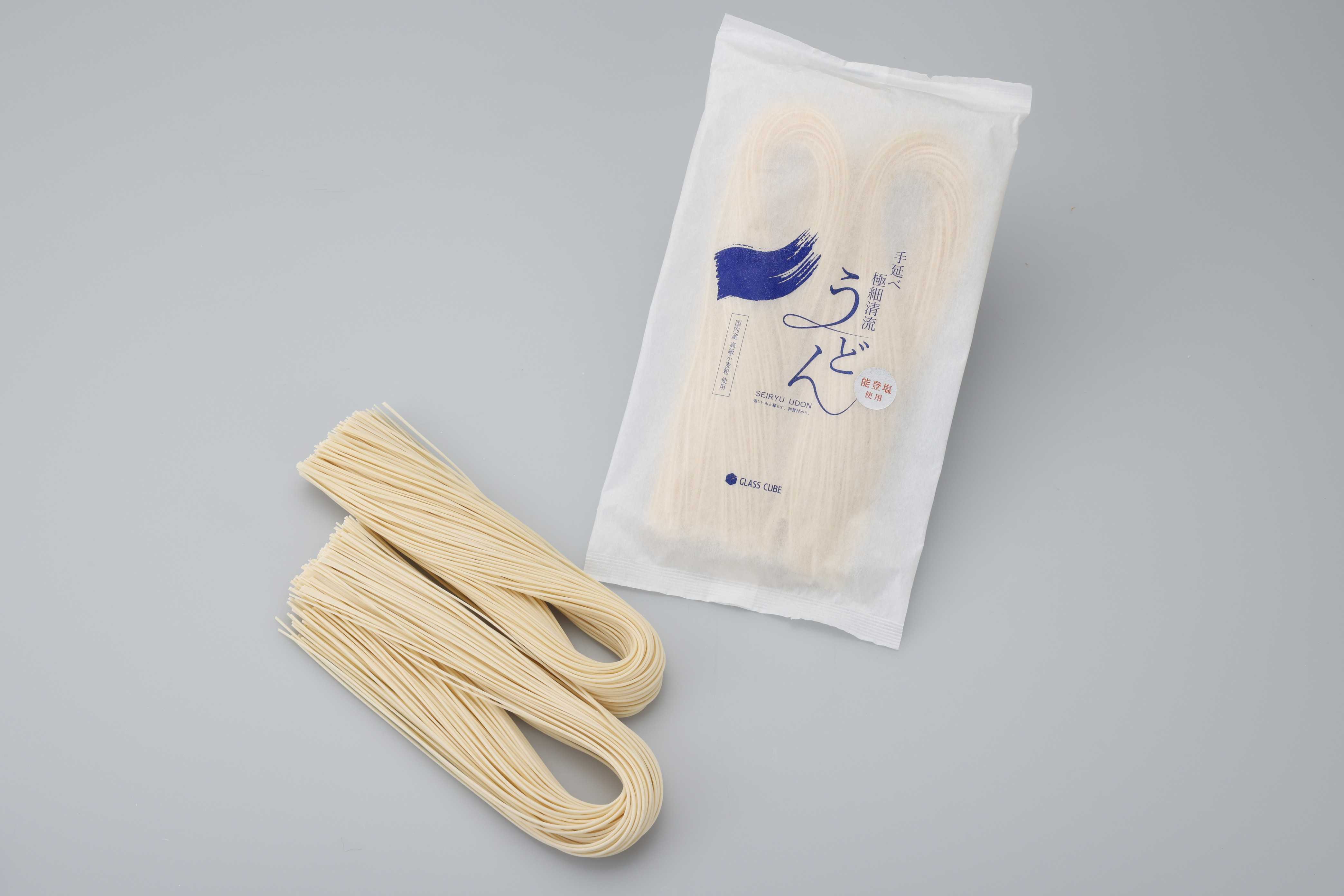 国産小麦 能登塩使用 手延べ極細清流うどん４袋入りギフトセット