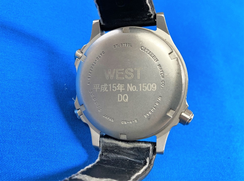 【JR西日本公式】阪奈支社　腕時計　デジタルタイプ　皮ベルト（使用品）