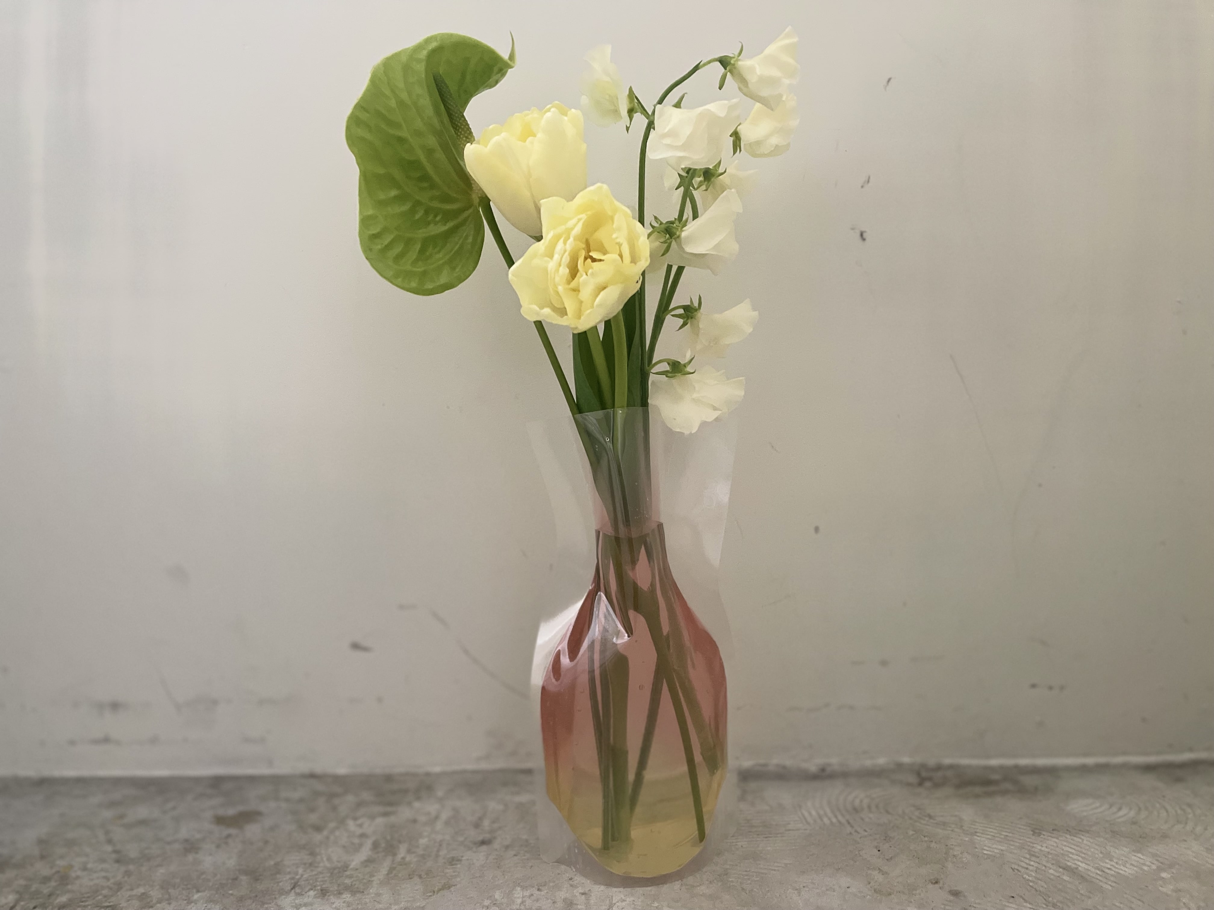 バカラ　フラワーベース　ランデブーシリーズ バカラ フラワーベース ランデブーシリーズ バカラ フラワーベース