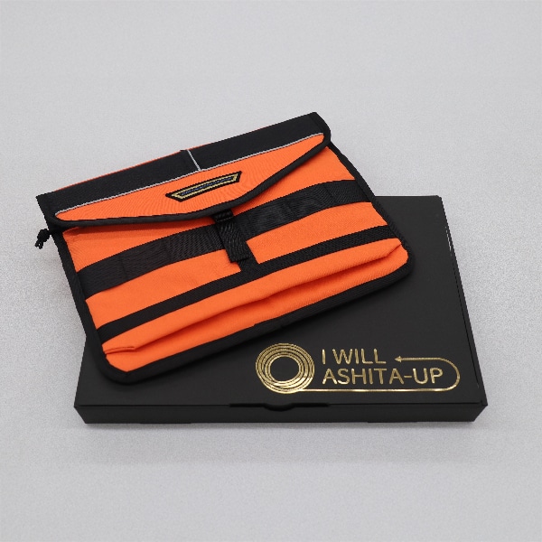 JR西日本の『技術服』から作ったノートPC用バッグ