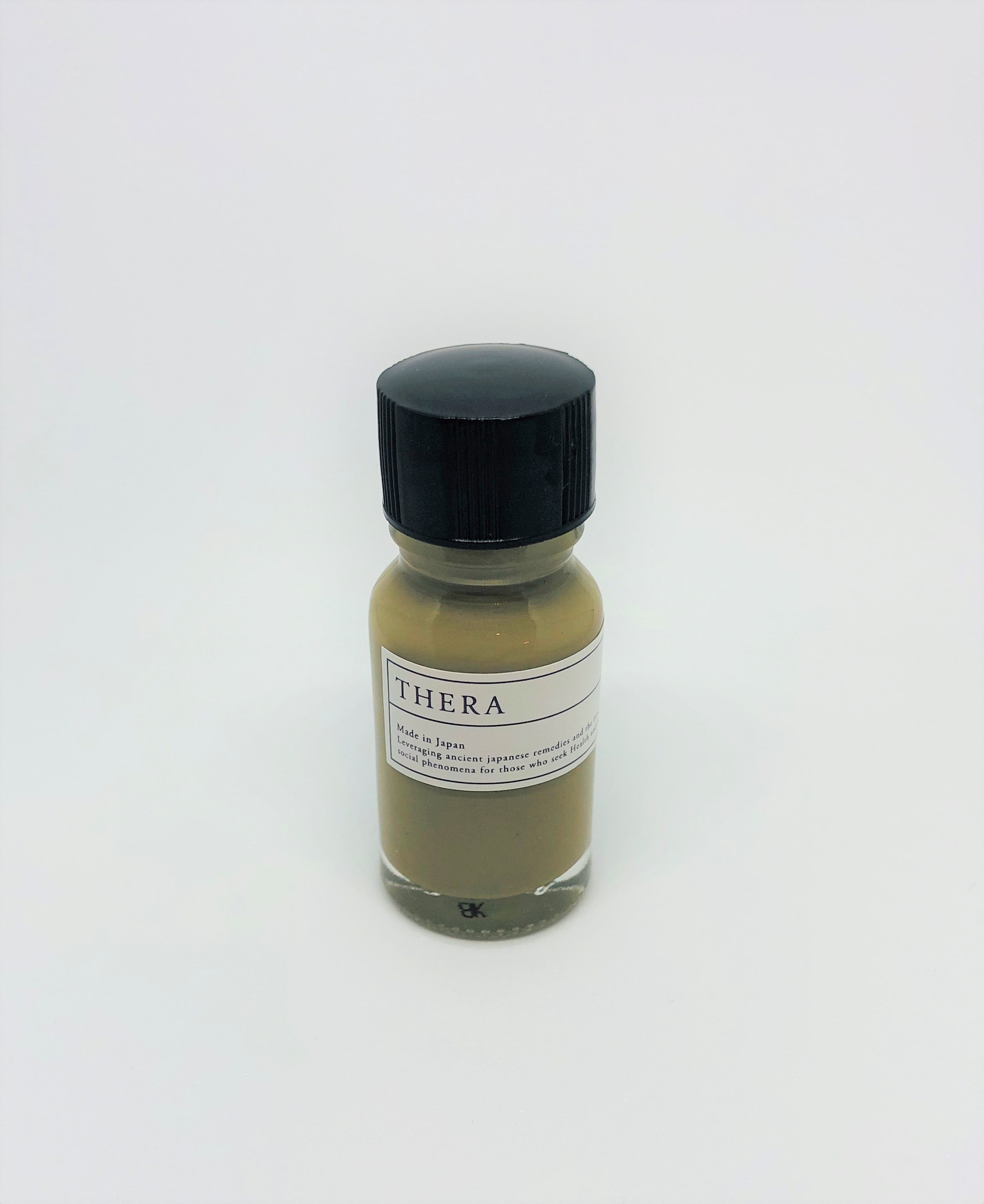 THERA マニュアンドペディキュアコレクションズ カラーエマルジョン なし