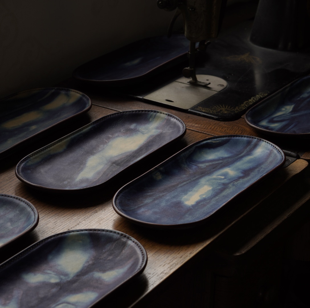 レザートレイ　プラトー　瀬戸内の空（薄藍）