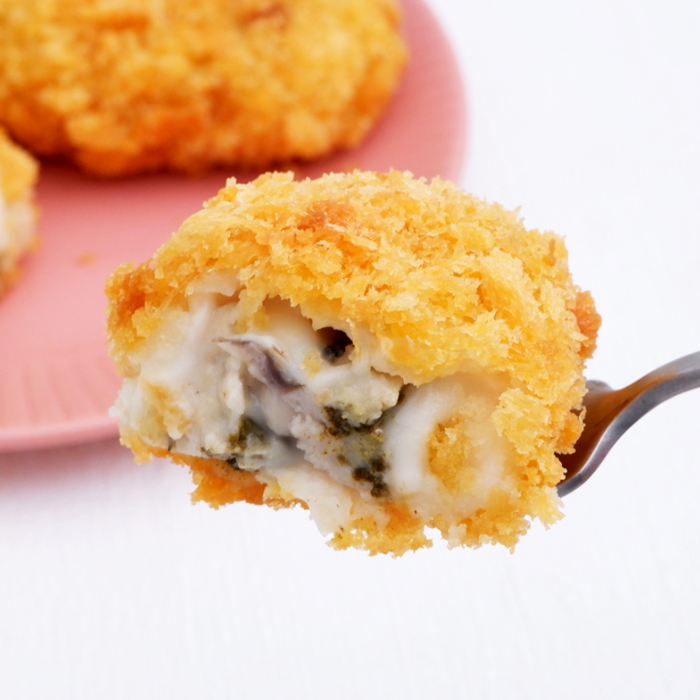 満足 牡蠣クリーミーコロッケ