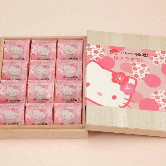 【ハローキティコラボ】紀州南高梅はちみつうめ 12粒 桐箱入り