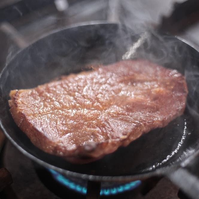 A5ランク松阪牛不揃いステーキ