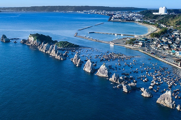 圧倒的な自然と神々が宿る聖地・紀南で規格外の体験を