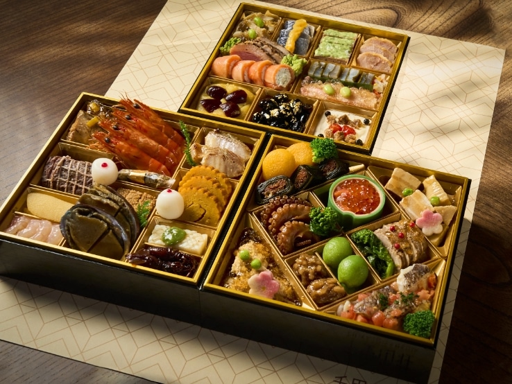 おせち料理 三段重の画像