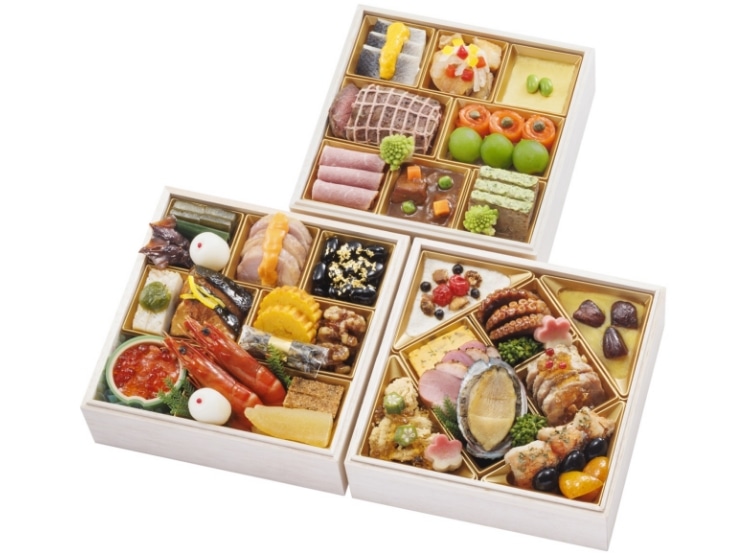 おせち料理 和洋三段重の画像